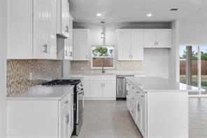 548 Highview Court - Photo 14