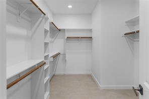 548 Highview Court - Photo 25