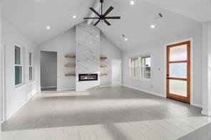 548 Highview Court - Photo 4