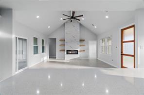 548 Highview Court - Photo 7
