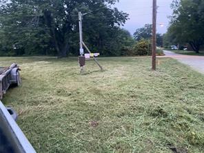 609 N College Street - Photo 1