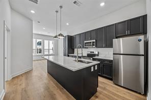 2010 Commerce Street - Photo 1