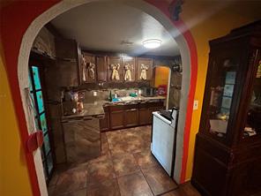 6709 Lovett Avenue - Photo 2