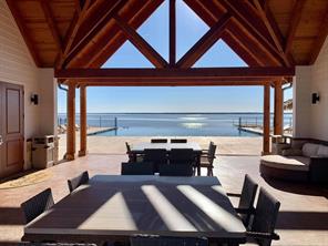 1582 Shoreline Drive - Photo 11