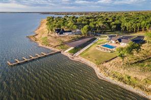 1582 Shoreline Drive - Photo 5