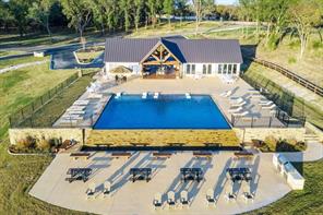 1582 Shoreline Drive - Photo 7