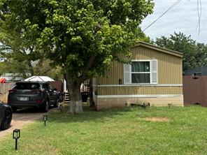 7103 Comanche Trail - Photo 1