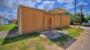 105 W Highway 82 - Photo 3