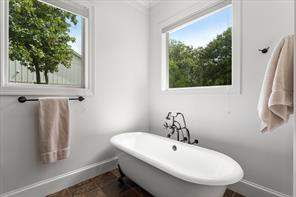 940 Private Road 5980 - Photo 19