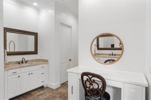 940 Private Road 5980 - Photo 21