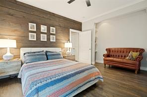 526 S Edgefield Avenue - Photo 19