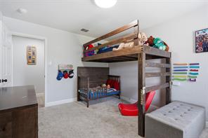 417 Shadow Grass Avenue - Photo 28