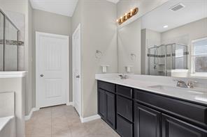 2066 Avondown Road - Photo 18