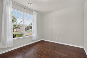 2066 Avondown Road - Photo 3