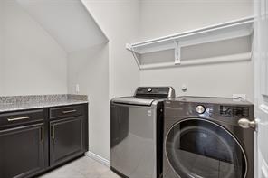 2066 Avondown Road - Photo 9