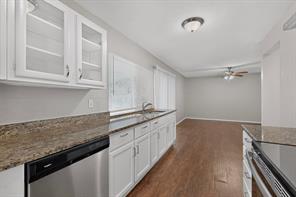 433 Solitude Drive - Photo 14