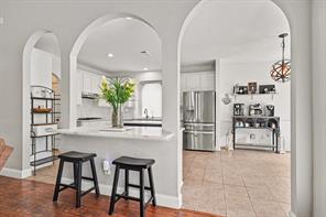 5520 Champlain Drive - Photo 10