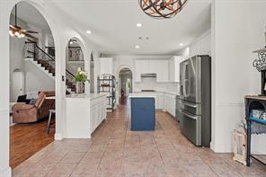 5520 Champlain Drive - Photo 11