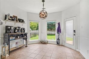 5520 Champlain Drive - Photo 14