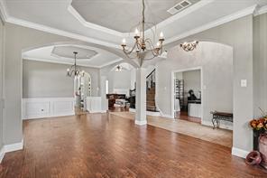 5520 Champlain Drive - Photo 6