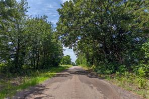 7414 CR 2610 - Photo 25