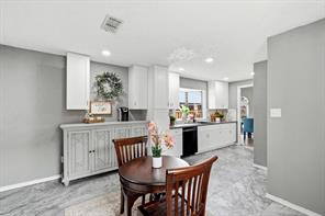 4902 Van Ness Street - Photo 17