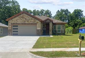 403 S 4th Street - Photo 1