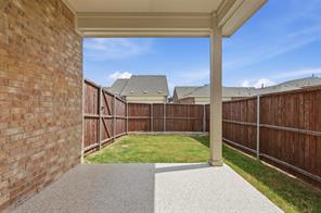 1408 Ross Avenue - Photo 20