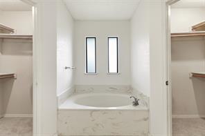 6713 N Park Drive - Photo 13
