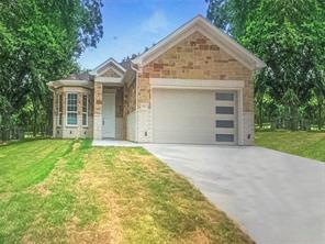 613 S 5th Street - Photo 1