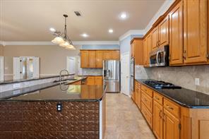 8904 Thornway Drive - Photo 15