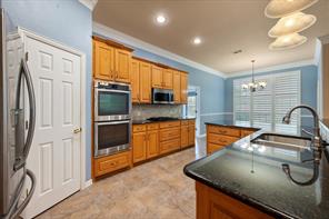 8904 Thornway Drive - Photo 17