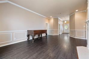 8904 Thornway Drive - Photo 6
