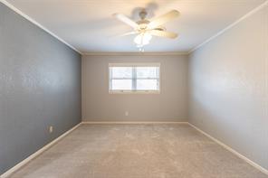55 Surrey Square - Photo 26