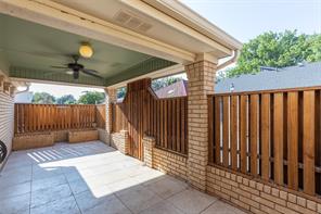 55 Surrey Square - Photo 34