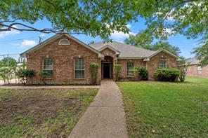 1112 Regina Drive - Photo 1