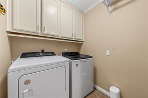 1112 Regina Drive - Photo 17