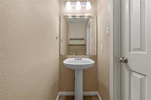 1112 Regina Drive - Photo 20