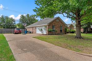 1112 Regina Drive - Photo 34