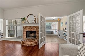 1112 Regina Drive - Photo 9