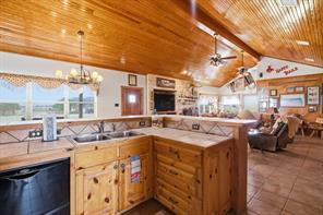 1590 Lawlis Lane - Photo 13