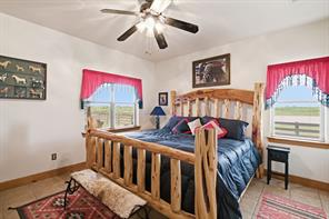1590 Lawlis Lane - Photo 14