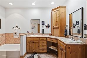 1590 Lawlis Lane - Photo 17