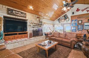 1590 Lawlis Lane - Photo 7