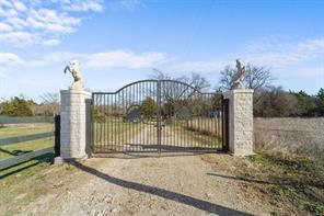 1006 S Clark Road - Photo 1