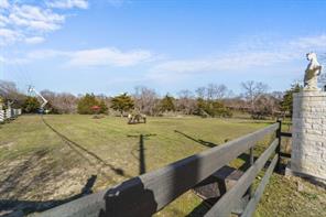 1006 S Clark Road - Photo 4