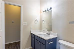 102 Collett Court - Photo 11