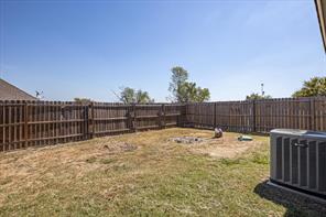 102 Collett Court - Photo 17