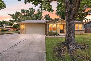 3009 W 11th Street - Photo 1