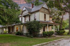 405 W Clifton Street - Photo 1